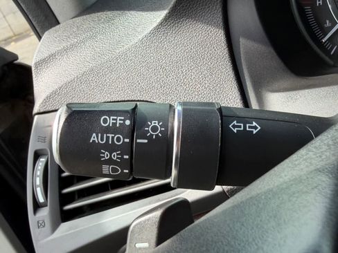 Used 2017 Acura MDX FWD image 25