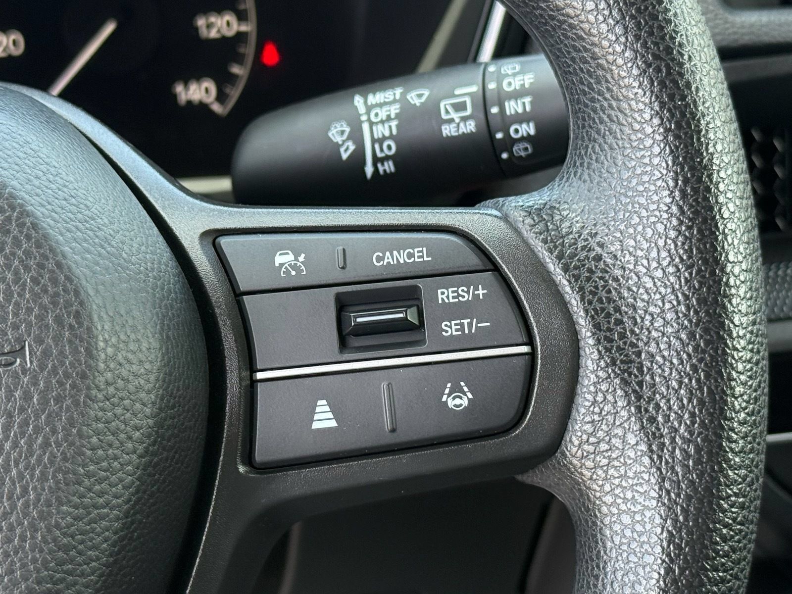 Used 2025 Honda CR-V LX image 17