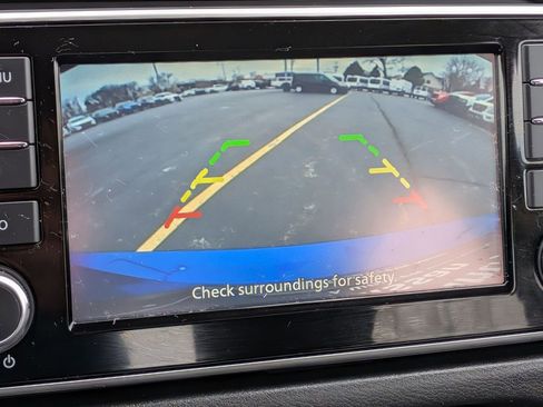 Used 2023 Nissan Versa S w/ Trunk Package image 16