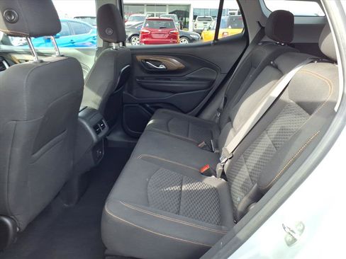 Used 2021 GMC Terrain SLE image 10