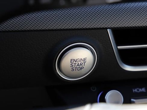 Used 2025 Hyundai Sonata SEL FWD image 30