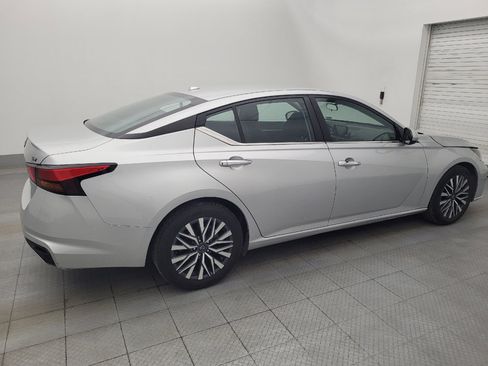 Used 2023 Nissan Altima 2.5 SV image 10