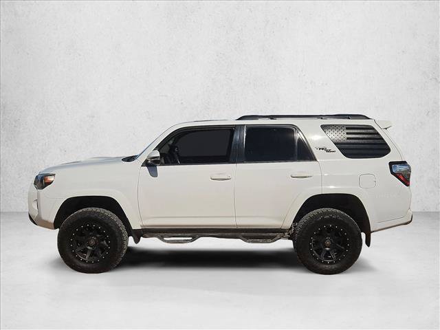 Used 2018 Toyota 4Runner TRD Off-Road Premium AWD/4WD image 9