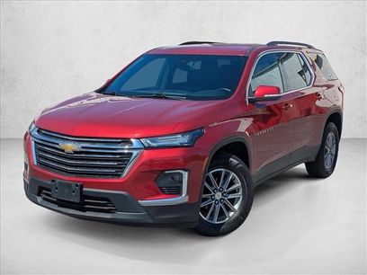 Used 2023 Chevrolet Traverse LT w/ LPO, Floor Liner Package