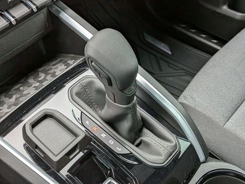 New 2026 Chevrolet Colorado W/T w/ WT Custom Package image 25