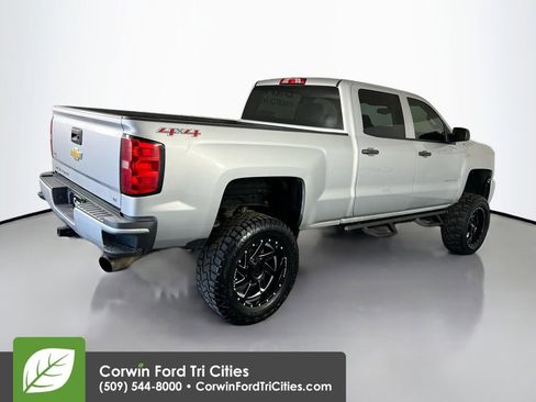 Used 2015 Chevrolet Silverado 2500 LT AWD/4WD image 14