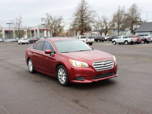 Used 2015 Subaru Legacy 2.5i Premium image 3