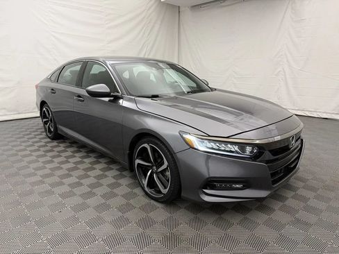 Used 2020 Honda Accord Sport image 4