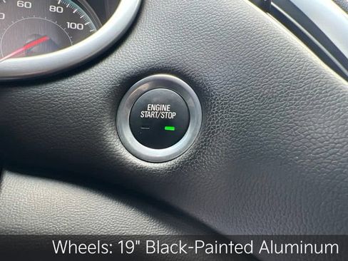 Used 2022 Chevrolet Malibu LT w/ Leather Package FWD image 17