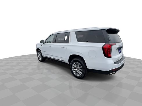 Used 2022 GMC Yukon XL Denali image 6