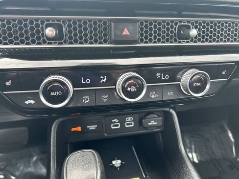 Certified 2024 Honda Civic Touring image 19