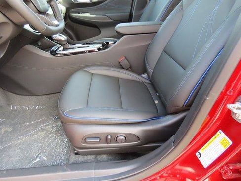 New 2025 Buick Envista Sport Touring w/ Convenience I Package image 38