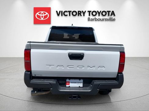 Used 2025 Toyota Tacoma SR RWD image 4