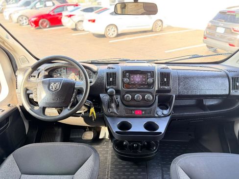 Used 2021 RAM ProMaster 2500 FWD image 25