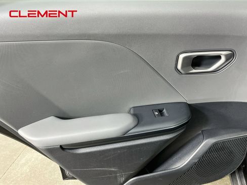 Used 2025 Kia K4 FWD image 28