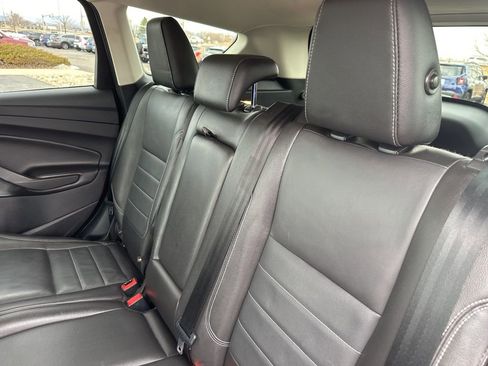 Used 2016 Ford Escape Titanium image 19