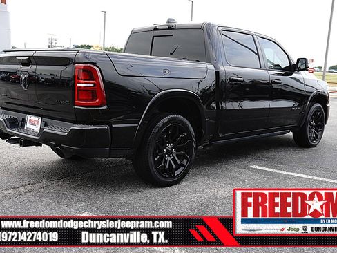 Used 2025 RAM 1500 Limited AWD/4WD image 5