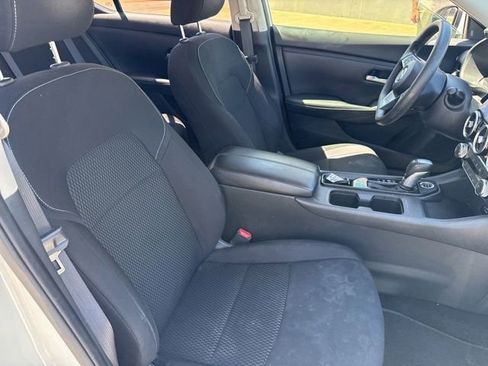 Used 2022 Nissan Sentra S FWD image 12
