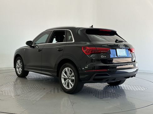 Used 2025 Audi Q3 2.0T Premium AWD/4WD image 3