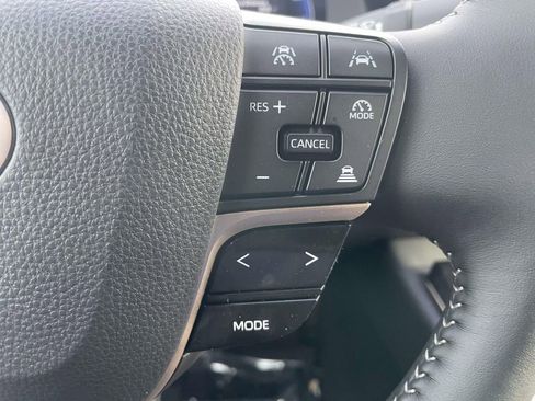 New 2026 Toyota Crown XLE image 32