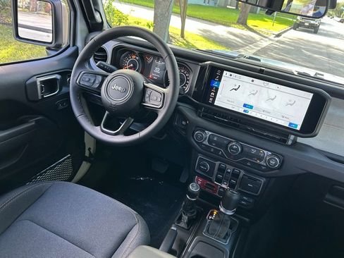 New 2026 Jeep Wrangler Unlimited Sport image 10