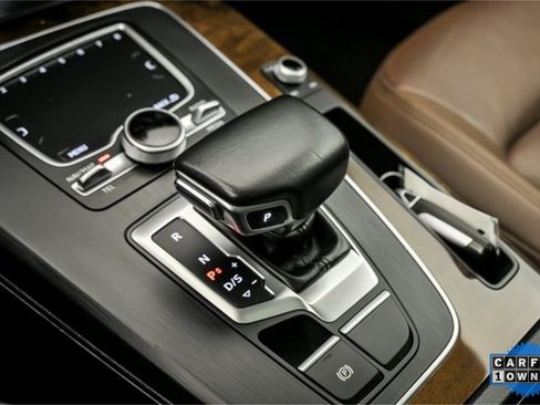 Used 2018 Audi Q5 2.0T Premium Plus image 24