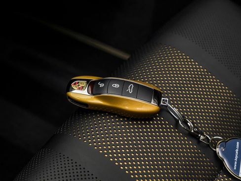 Used 2019 Porsche 911 Turbo S AWD/4WD image 49