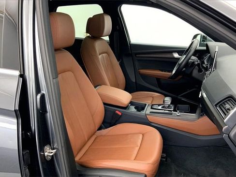 Certified 2023 Audi Q5 2.0T Premium Plus w/ Premium Plus Package image 7