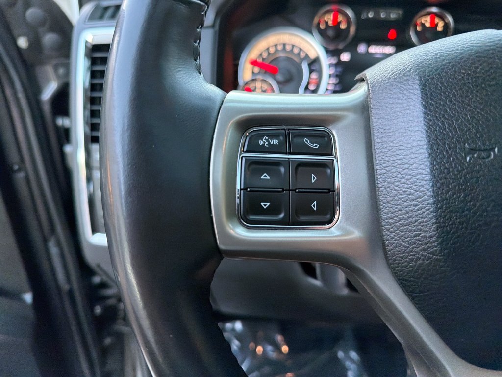 Used 2017 RAM 1500 Laramie w/ Convenience Group AWD/4WD image 24