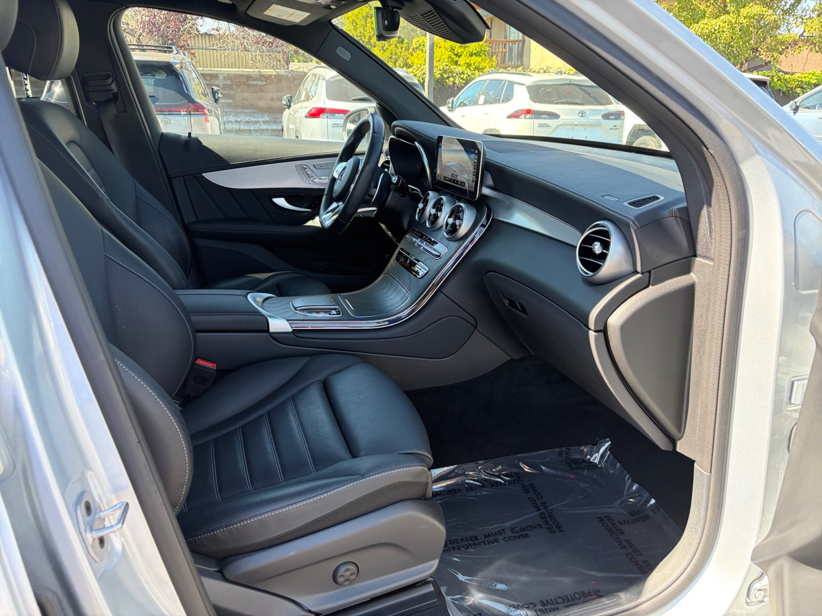 Used 2022 Mercedes-Benz GLC 43 AMG 4MATIC image 29