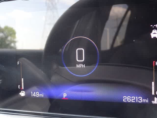 Used 2025 Chevrolet Trax LT FWD image 21
