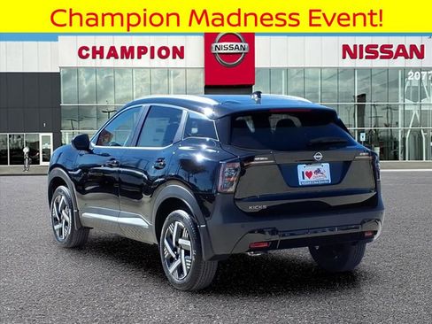 New 2026 Nissan Kicks SV w/ SV Premium Package image 5