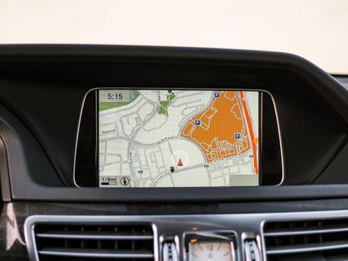 Used 2015 Mercedes-Benz E 350 E 350 w/ Premium 1 Package image 21