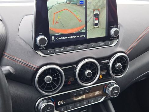 Used 2025 Nissan Sentra SR w/ SR Premium Package image 26