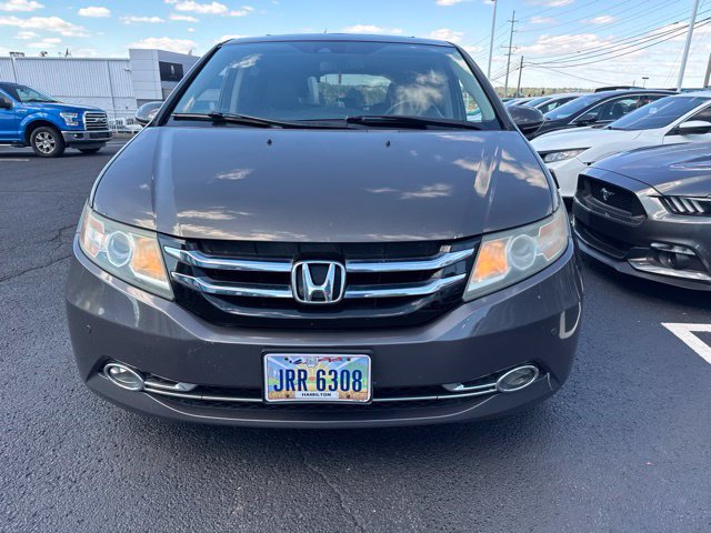 Used 2014 Honda Odyssey Touring Elite image 2
