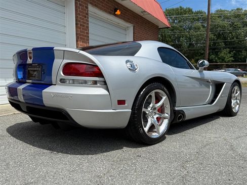 Used 2010 Dodge Viper SRT-10 w/ Protection Group image 41