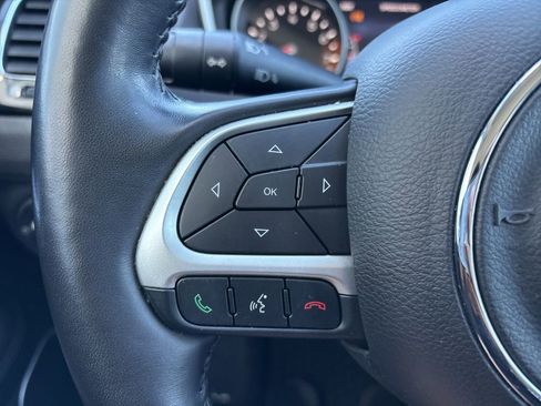 Used 2021 Jeep Compass Latitude image 14