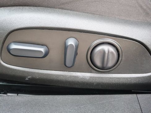 Certified 2025 Chevrolet Malibu LT FWD image 13