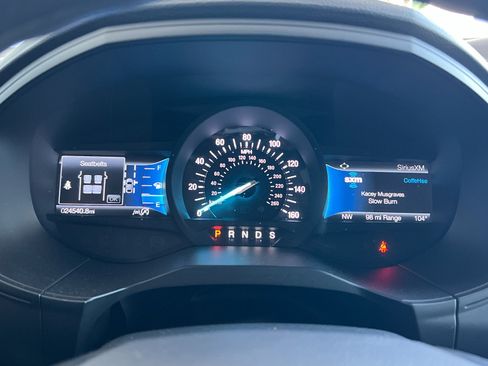 Used 2024 Ford Edge SE w/ Black Appearance Package AWD/4WD image 24