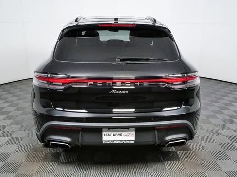 New 2026 Porsche Macan image 32