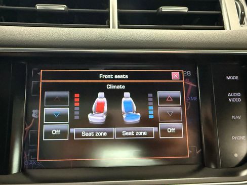 Used 2015 Land Rover Range Rover Sport HSE AWD/4WD image 18