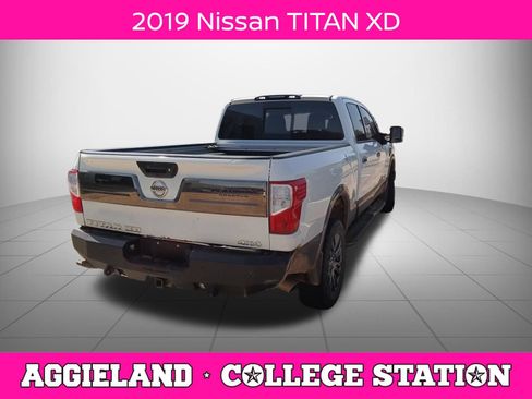 Used 2019 Nissan Titan Platinum Reserve w/ Platinum Utility Package AWD/4WD image 2