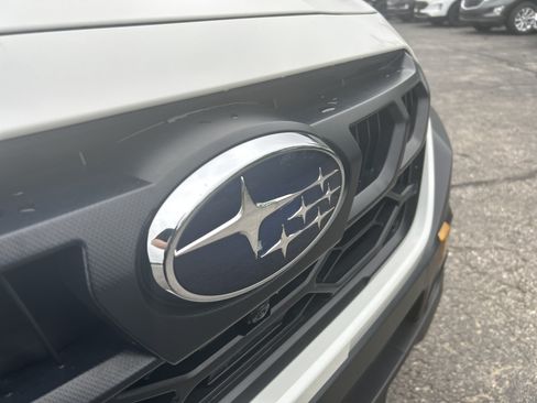 Used 2025 Subaru Outback Wilderness AWD/4WD image 30