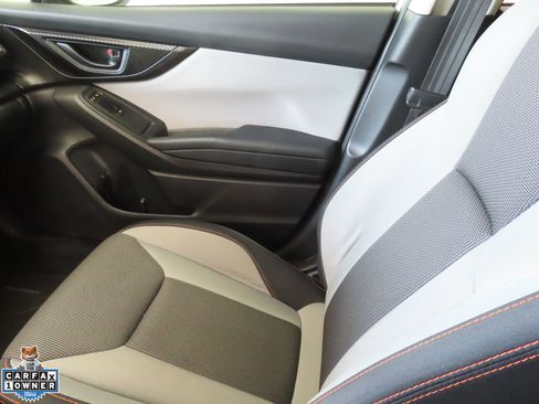 Used 2018 Subaru Crosstrek 2.0i Premium AWD/4WD image 19