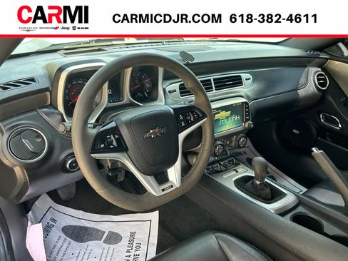Used 2014 Chevrolet Camaro SS w/ SS Performance Package RWD image 11