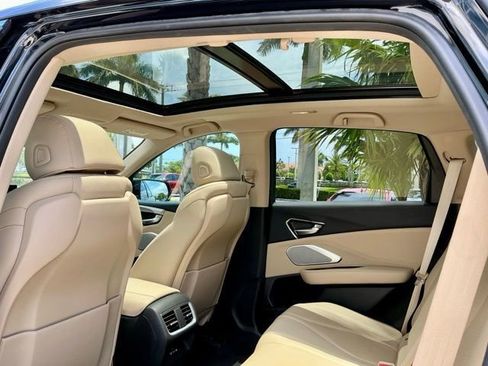 Certified 2023 Acura RDX FWD w/ Technology Package image 11