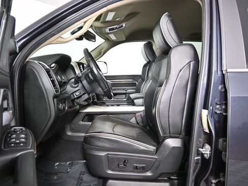 Used 2020 RAM 2500 Laramie image 21