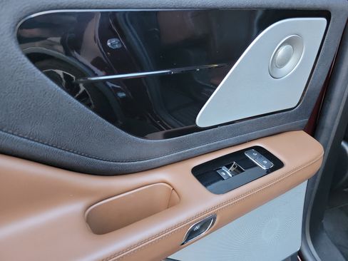 Used 2022 Lincoln Aviator Reserve w/ Equipment Group 201A image 26