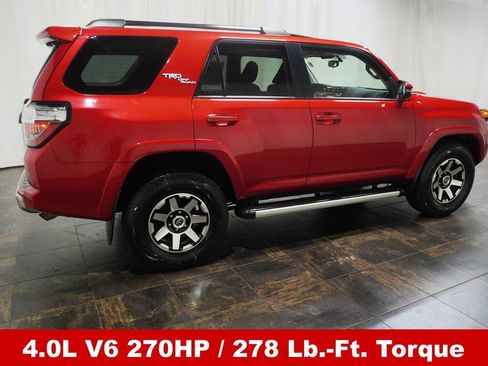 Used 2019 Toyota 4Runner TRD Off-Road Premium AWD/4WD image 4