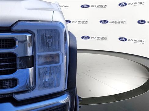 New 2025 Ford F550 4x4 SuperCab Super Duty w/ XL Chrome Package image 8
